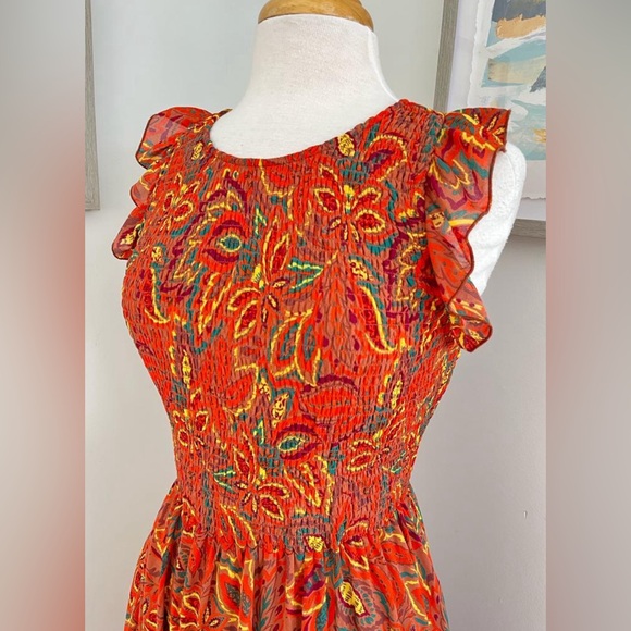 New long dress - Picture 4 of 11